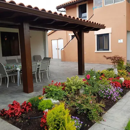Nyaraló Casa Urondo Barri