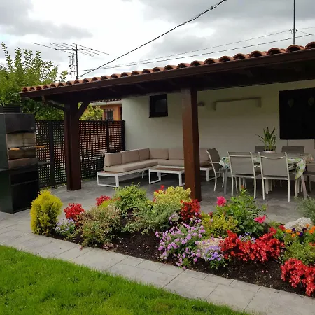 Casa Urondo Barri 펜션
